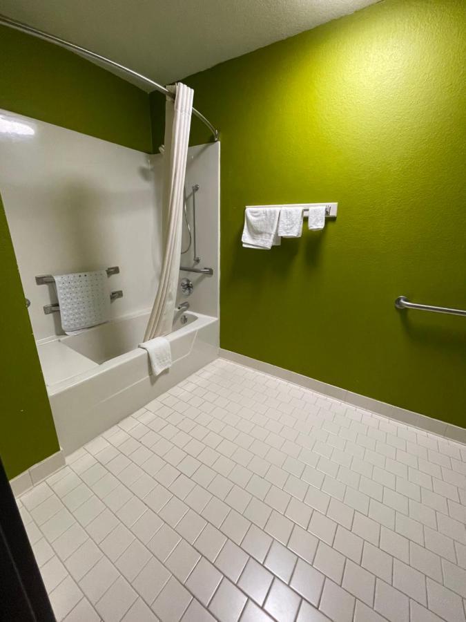 Relax Inn Mcrae Екстериор снимка